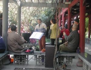 Singing in Renmin Parc Chengdu